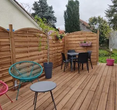 Ferienhaus A La Saint Pavace