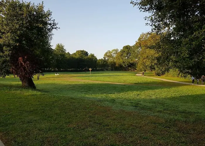 Casa de Férias à La Saint Pavace
